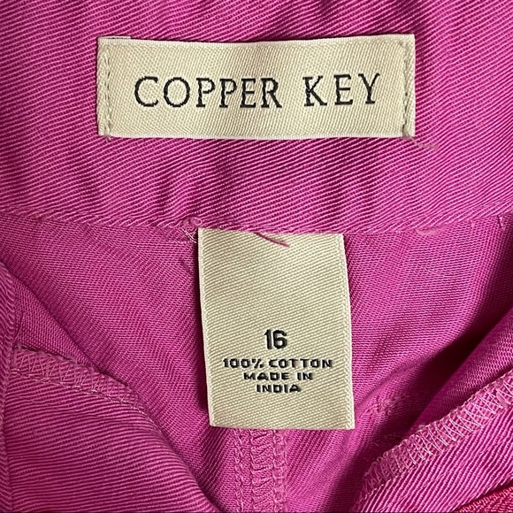 Barbie core walking shorts hot pink NWT Copper Key - Picture 3 of 5
